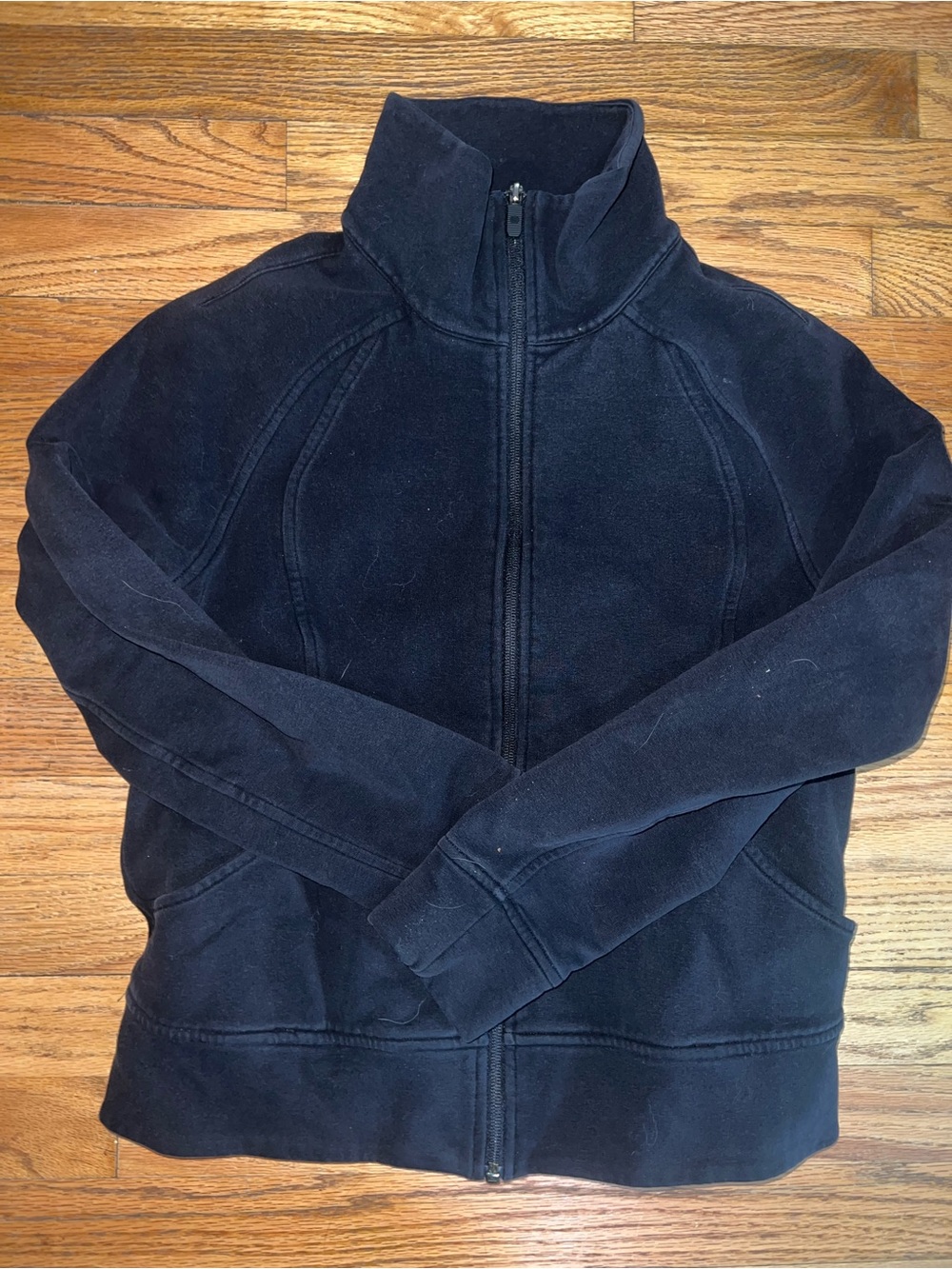 Women’s black lululemon jacket